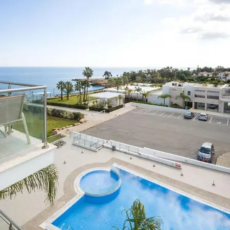 Daire Laila - Coralli Beachfront *