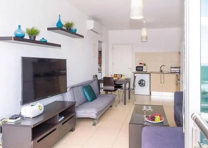 Laila - Coralli Beachfront Apartmán