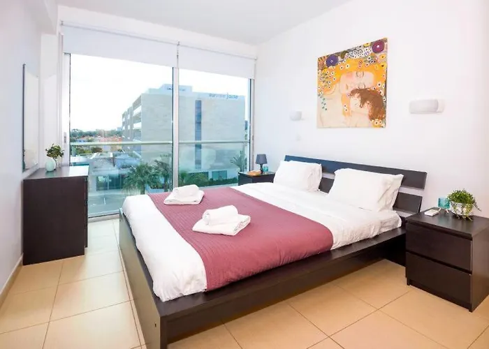 Laila - Coralli Beachfront Apartmán Protaras